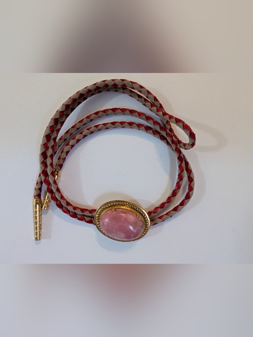 Southwestern Rhodonite Vtg Gold Tone Bolo Tie Pink Stone Red Grey Braided Cord
